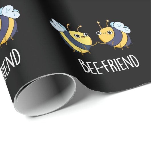 Bienenfreund Funny Insect Bee Pun Dark BG Geschenkpapier (Rolleneckpunkt)