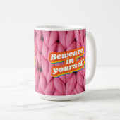 Bienengewebe in der Tasse (VorderseiteRechts)