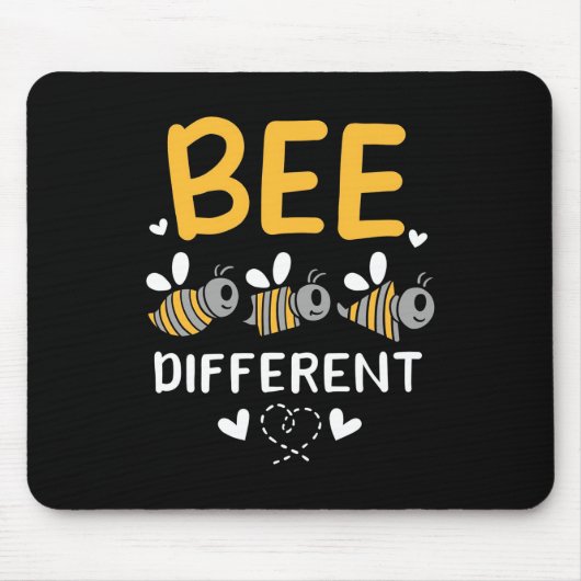 Bienenkopfgeschenk | Bee Different Mousepad (Vorne)