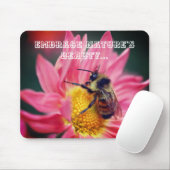 Bienenquote auf der Basis eines inspirierenden Nat Mousepad (Mit Mouse)
