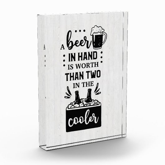 Bier Drinker Bier in der Hand Fotoblock (Links)