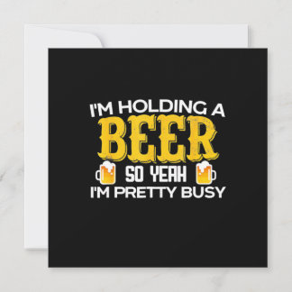Bier Drinker Ich halte ein Bier zum Geburtstag. Einladung