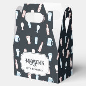 Bier Rustikale Handgezeichnete Whimsical-Bierparty Geschenkschachtel (Geöffnet)