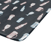 Bier Rustikale Handgezeichnete Whimsische Bier-Män Schneidebrett (Ecke)