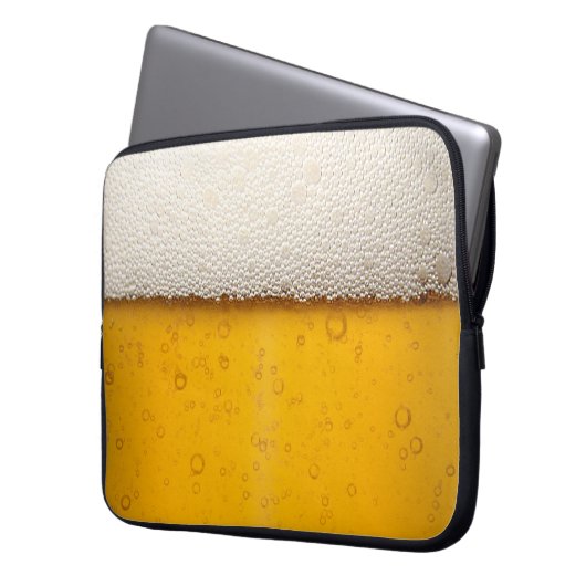 Bier sprudelt Nahaufnahme Laptopschutzhülle (Vorderseite Links)