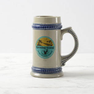 Bier Stein mit dem Wachsen jung in den Dörfern Bierglas