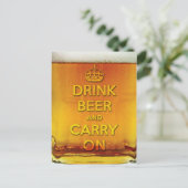 Bier trinken und weitermachen postkarte (Stehend Vorderseite)