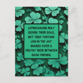 Bier und gute Freunde St. Patrick's Day Postkarte (Vorderseite)