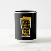 Bier wird von Männern hergestellt Tasse (Zentrum)