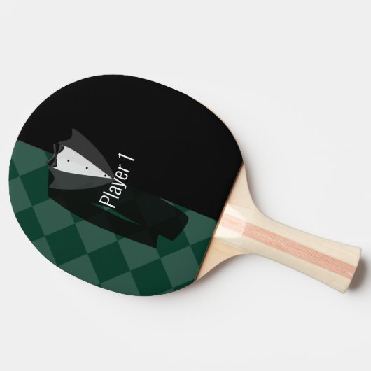 Bierpaddel mit grünem und schwarzem Bachelor Tischtennis Schläger (Seitenansicht)