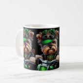 Biewer Terrier Dog Autofahrrad St. Patrick's Day Kaffeetasse (Vorderseite Links)