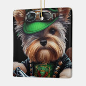 Biewer Terrier Dog Autofahrrad St. Patrick's Day Keramikornament (Links)