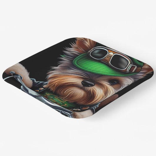 Biewer Terrier Dog Autofahrrad St. Patrick's Day Pappteller (Gewinkelt)