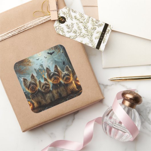 Biewer Terrier Halloween Night Doggy Delight Quadratischer Aufkleber (Schenken)