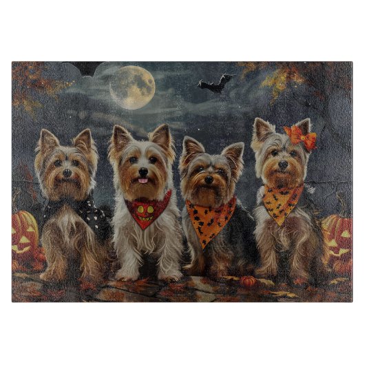 Biewer Terrier Halloween Spooky Schneidebrett (Vorderseite)