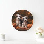 Biewer Terrier Welppy Autumn Delight Pumpkin Große Wanduhr (Zuhause)