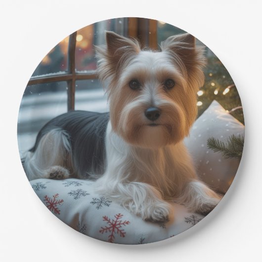 Biewer Terrier With Christmas Lights Holiday Pappteller (Vorderseite)