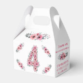 Big 4th Birthday Girl Green Foliage Pink Blume Geschenkschachtel (Rückseite)