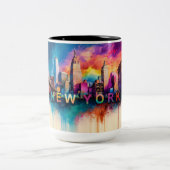 Big Apple NYC Abstrakt Skyline Zweifarbige Tasse (Mittel)