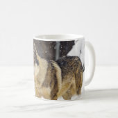 Big Beautiful Wild Wolf im Schnee Coffee Tasse (VorderseiteRechts)
