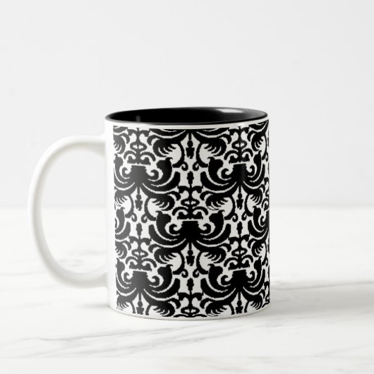 Big Bold Damask (schwarz) Zweifarbige Tasse (Links)