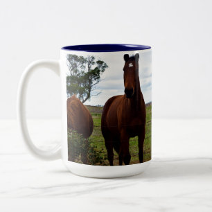 Big Brown Magnificent Horse, Zweifarbige Tasse