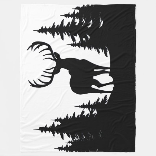 Big Buck unter Pine Tree Vector Fleecedecke (Vorderseite)