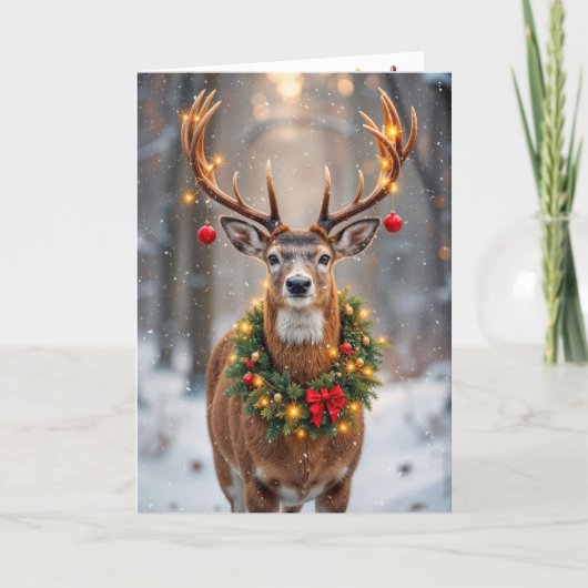 Big Buck Wearing a Glowing Christmas Wreath Karte (Vorderseite)