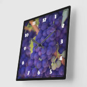 Big Bunch saftiger Lila Trauben Quadratische Wanduhr (Winkel)