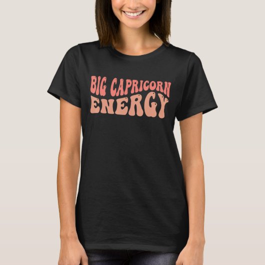 Big Capricorn Energy Zodiac T-Shirt (Vorderseite)