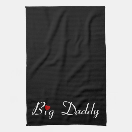 Big Daddy mit Red Heart Geschirrtuch (Vertikal)