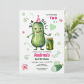 Big Dill Pickle Girl Birthday Any Age Einladung (Stehend Vorderseite)