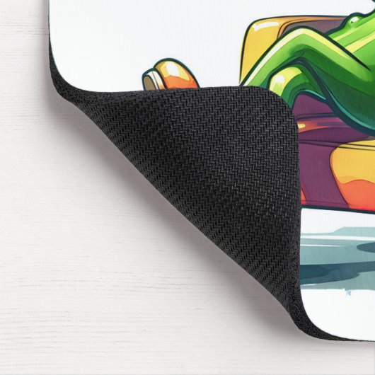 Big Dill Pickle in einem roten Stuhl Mousepad (Ecke)