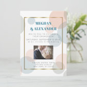 Big Dots Confetti Verlobung Foto Frame Einladung (Stehend Vorderseite)