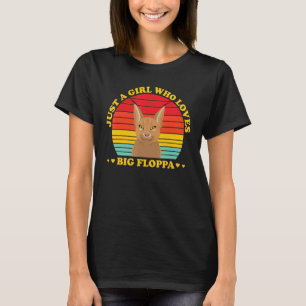 Big Floppa Caracal Cat Meme Retro Girl The Liebe B T-Shirt