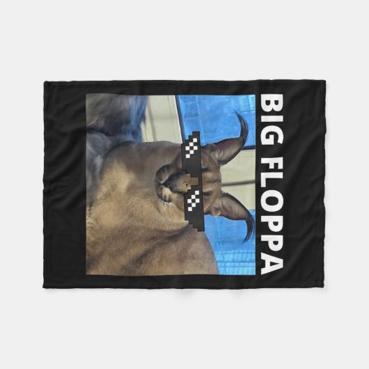 Big Floppa Meme Cat Fleecedecke (Vorderseite (Horizontal))
