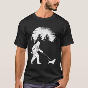Big Foot Dackel Walking Master Herrin Dog T-Shirt