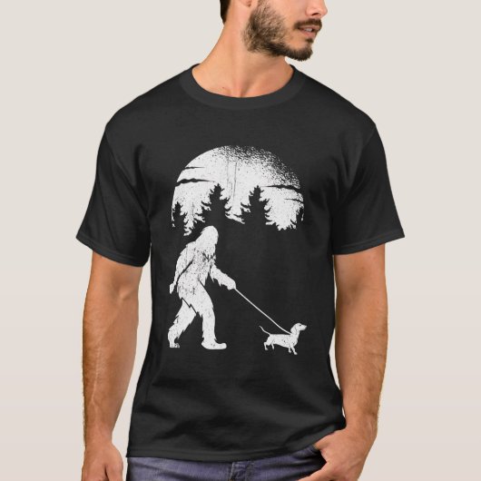 Big Foot Dackel Walking Master Herrin Dog T-Shirt (Vorderseite)