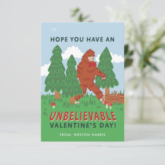 Big Foot Sasquatch Klassenzimmer Valentine's Excha Einladung (Stehend Vorderseite)