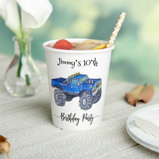 Big pickup truck pappbecher (In Situ)