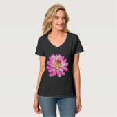 Big Pink Dahlia T - Shirt (Vorderseite Vollansicht)