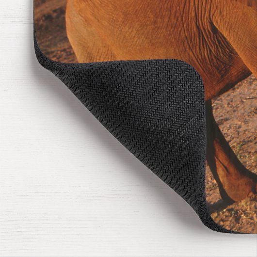 Big Red Elephant Mousepad (Ecke)