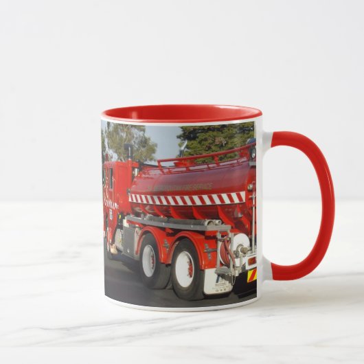 Big Red Fire Motor, Tasse (Rechts)