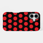 Big Red Polka Dots auf schwarzem Handtuch iPhone 16 Hülle (Rückseite (Horizontal))