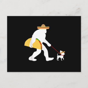 Big tacero sombrero chihuahua dog bigfoot cinco postkarte