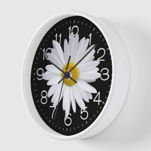 Big White Daisy auf schwarz Uhr (Winkel)