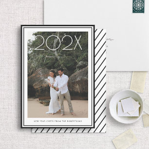 Big Year Bold Border New Year Holiday Foto Card Feiertagskarte
