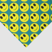 Big Yellow Happy Face Allover Seidenpapier (Ausschnitt)