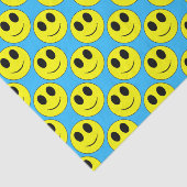 Big Yellow Happy Face Allover Seidenpapier (Ausschnitt)
