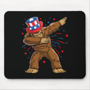 Bigfoot 4. Juli Shirts Sasquatch American Flag Mousepad